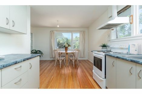 Photo of property in 6 Woodford Terrace, Ilam, Christchurch, 8053