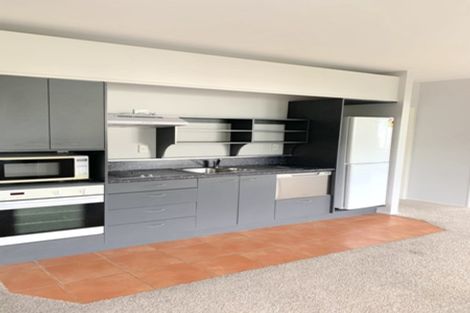 Photo of property in St Peters Apartments, 5d/192 Willis Street, Te Aro, Wellington, 6011