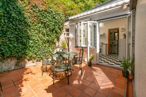 Photo of property in 27 Ascot Street, Thorndon, Wellington, 6011