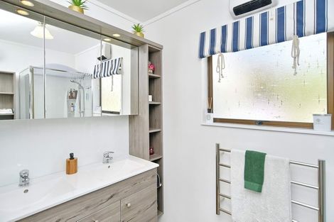 Photo of property in 176 Kings Road, Leithfield, 7481