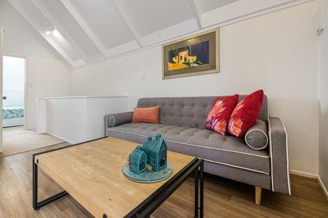 Photo of property in 4a/66 Mount Eden Road, Mount Eden, Auckland, 1024