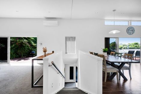 Photo of property in 82 Awanui Street, Merrilands, New Plymouth, 4312