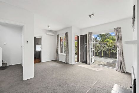 Photo of property in 79 Kahu Road, Fendalton, Christchurch, 8041