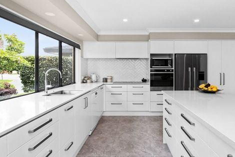 Photo of property in 126 Avenue Road, Greenmeadows, Napier, 4112