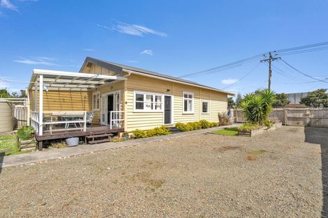 Photo of property in 5 Ruawai Wharf Road, Ruawai, 0530