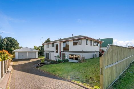 Photo of property in 33 Richmond Avenue, Richmond Heights, Taupo, 3330