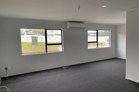 Photo of property in 23 Addison Drive, Glendene, Auckland, 0602