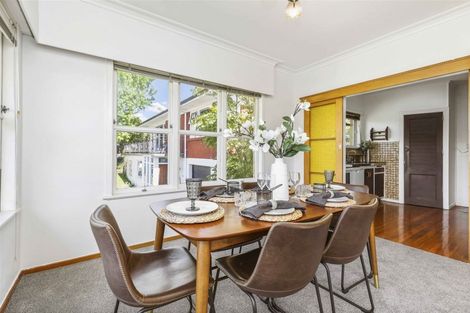 Photo of property in 8 Garthwood Road, Hillcrest, Hamilton, 3216