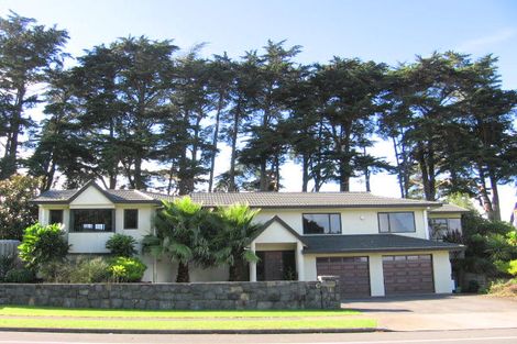 Photo of property in 115 Eugenia Rise, Goodwood Heights, Auckland, 2105