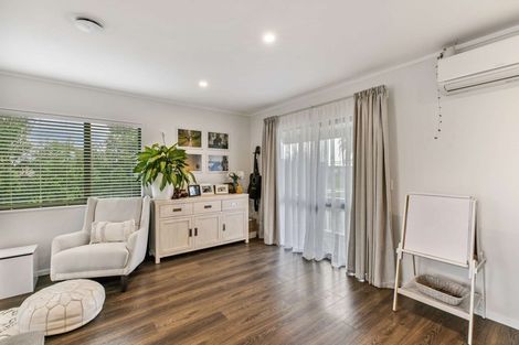 Photo of property in 48 Simpson Road, Papamoa Beach, Papamoa, 3118