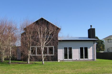 Photo of property in 72 Oyster Drive, Cooks Beach, Whitianga, 3591