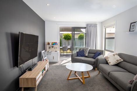 Photo of property in 10 Brooke Place, Alexandra, 9320