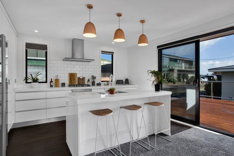 Photo of property in 69c South Road, Blagdon, New Plymouth, 4310