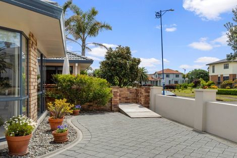Photo of property in 16 Palm Beach Boulevard, Papamoa Beach, Papamoa, 3118