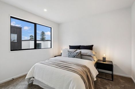 Photo of property in 3 Lonsdale Street, New Brighton, Christchurch, 8083