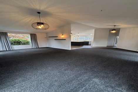 Photo of property in 6 Lakeview Place, Halswell, Christchurch, 8025