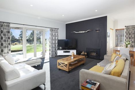 Photo of property in 180 Flaxton Road, Rangiora, 7691