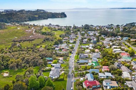 Photo of property in 22 Otanerua Road, Hatfields Beach, Orewa, 0931