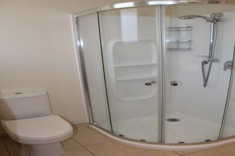 Photo of property in 23 Eastcliffe Road, Castor Bay, Auckland, 0620