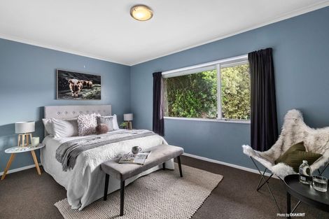 Photo of property in 1 Farrier Grove, Featherston, 5710