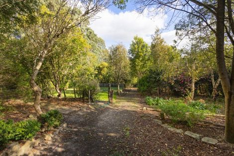 Photo of property in 45 Waicola Drive, Fitzherbert, Palmerston North, 4471