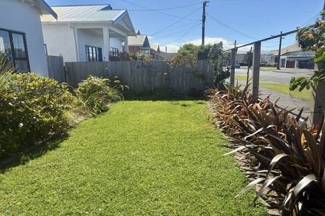 Photo of property in 12 Larkworthy Street, Saint Kilda, Dunedin, 9012