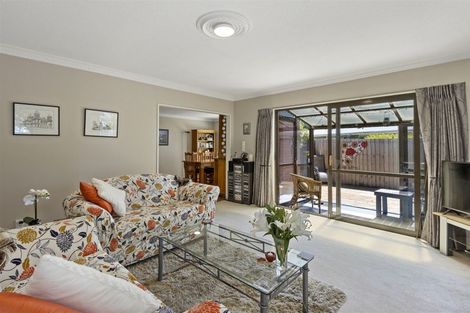 Photo of property in 1/22 Bowen Street, Upper Riccarton, Christchurch, 8041