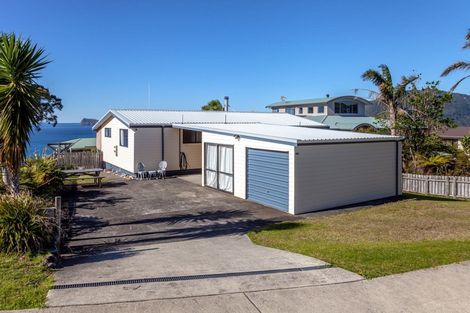 Photo of property in 223 Paku Drive, Tairua, 3508
