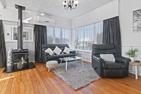 Photo of property in 42 High Street, Island Bay, Wellington, 6023