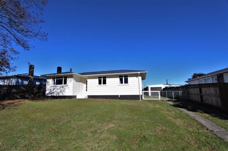 Photo of property in 271 Balmoral Drive, Tokoroa, 3420