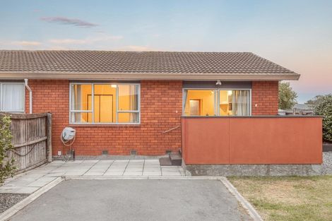 Photo of property in 2/7 Fir Tree Lane, Aranui, Christchurch, 8061