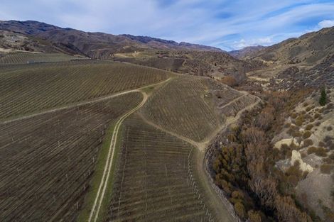 Photo of property in 1 Cairnmuir Crescent, Cromwell, 9310