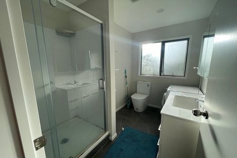 Photo of property in 1/2 Danbury Drive, Torbay, Auckland, 0630