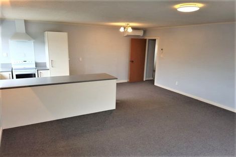 Photo of property in 1/39 Waimairi Road, Upper Riccarton, Christchurch, 8041