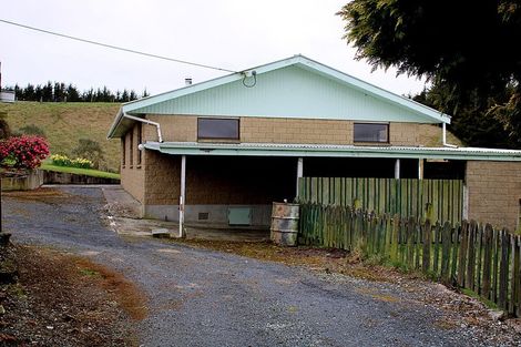 Photo of property in 20 Old Port Road, Warepa, Balclutha, 9273