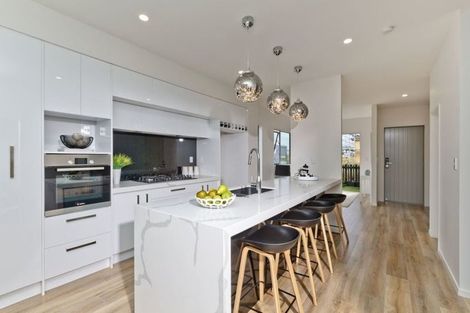 Photo of property in 2 Blackbird Lane, Hobsonville, Auckland, 0616