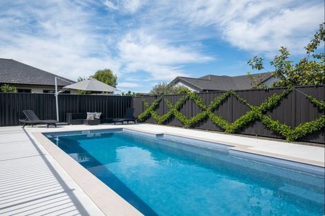 Photo of property in 10 Donald Place, Frimley, Hastings, 4120