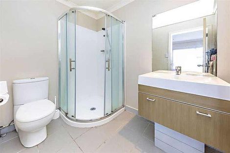 Photo of property in 280a Great South Road, Papakura, 2110