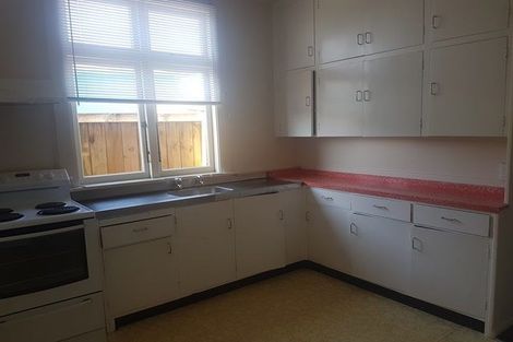 Photo of property in 15 Marne Street, Hokowhitu, Palmerston North, 4410