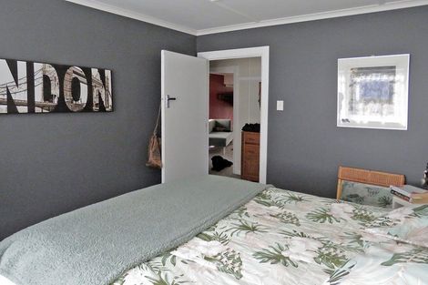 Photo of property in 35 Bushyhill Street, Tapanui, 9522