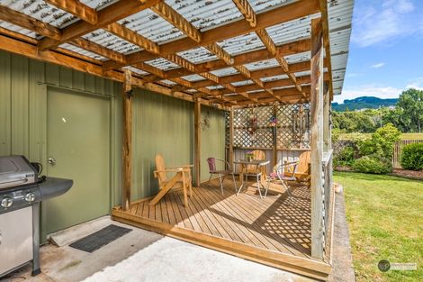 Photo of property in 70 Longfellow Street, Trentham, Upper Hutt, 5018