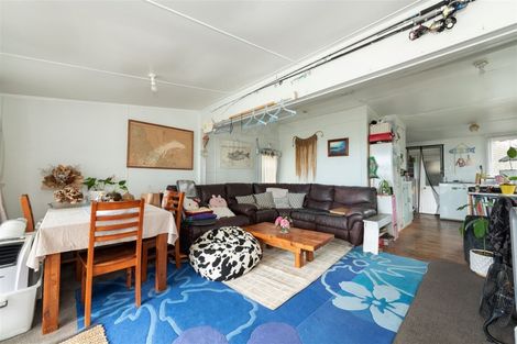 Photo of property in 37 Motiti Road, Papamoa Beach, Papamoa, 3118