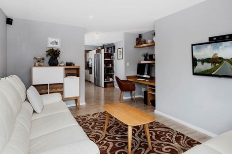 Photo of property in 50a Palatine Terrace, Saint Martins, Christchurch, 8022