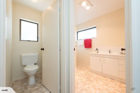 Photo of property in 27 Parkvale Road, Karori, Wellington, 6012