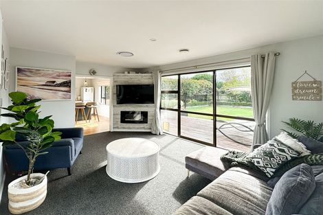 Photo of property in 142 Pacific Road, North New Brighton, Christchurch, 8083
