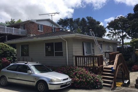 Photo of property in 10 Dakota Avenue, Beach Haven, Auckland, 0626