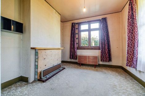 Photo of property in 17 Newman Road, Eketahuna, 4900