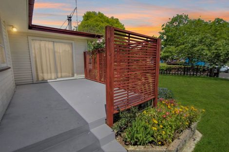 Photo of property in 16 Kenmore Place, Tokoroa, 3420