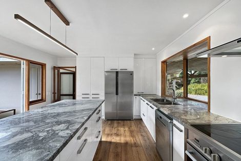 Photo of property in 27 Pa Road, Kerikeri, 0230