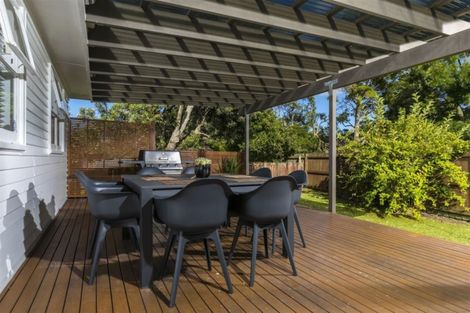 Photo of property in 84 Universal Drive, Henderson, Auckland, 0610